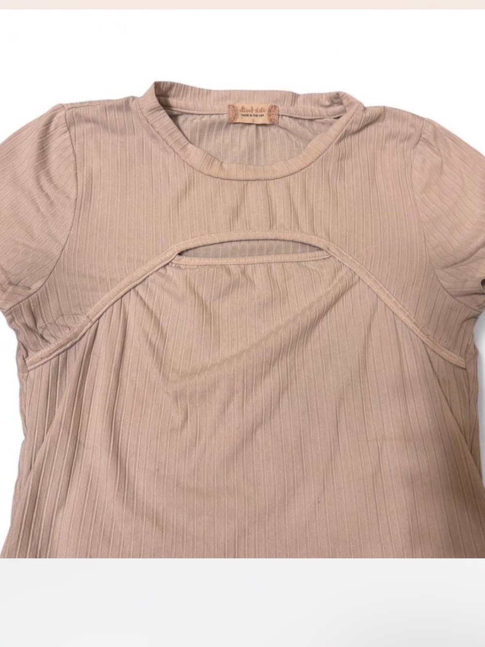 Altar'd State Ribbed Cutout Short Sleeve Top - Taupe